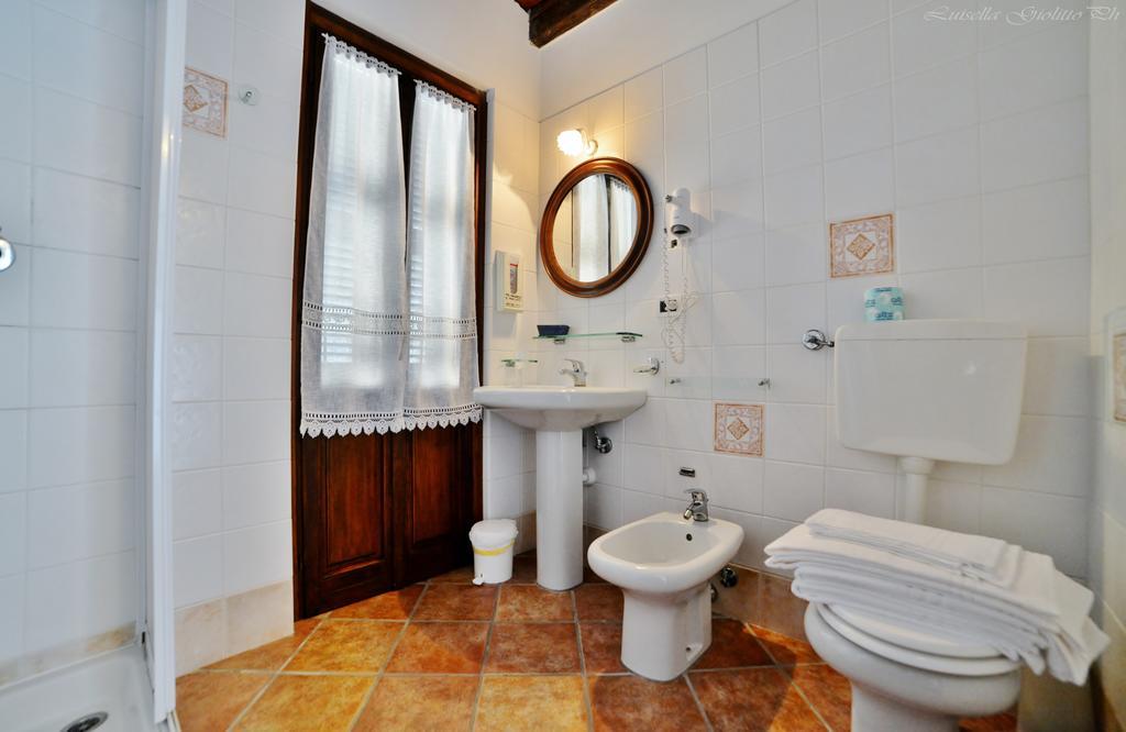 Azienda Agricola Tenuta Del Barone Calliano  ห้อง รูปภาพ